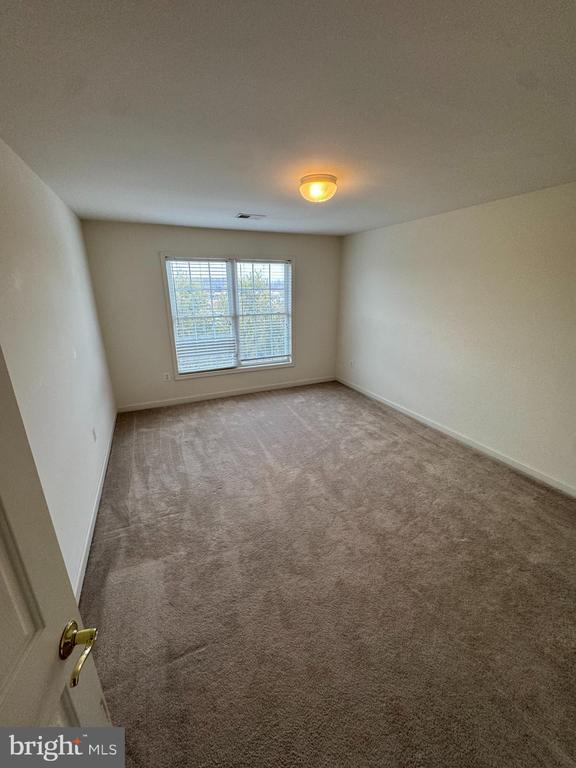 Foto del edificio - 228 W Ridge Ct