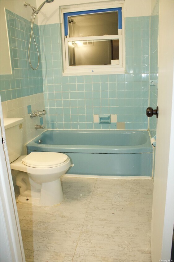 Foto del edificio - 128-31 140th St