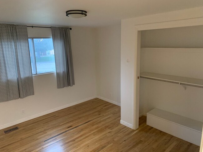 Foto del edificio - 3180 N 175 E