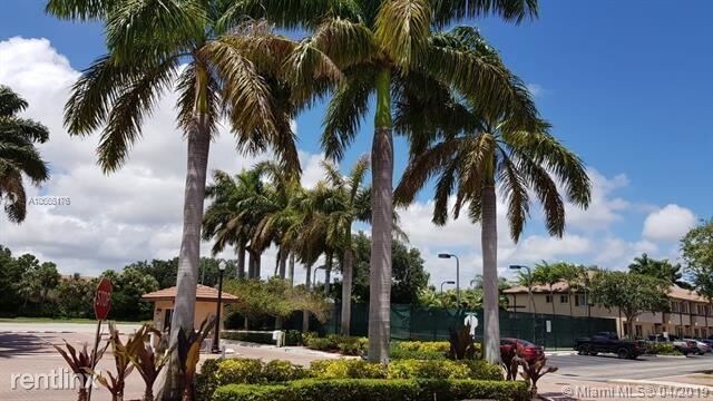 Foto del edificio - 3 br, 2.5 bath  - 3524 Oleander Ter