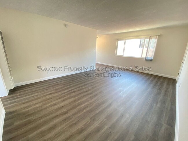 Building Photo - 1311 W Puls St