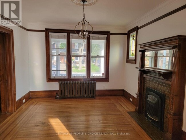 Building Photo - 43 Barnesdale Ave S