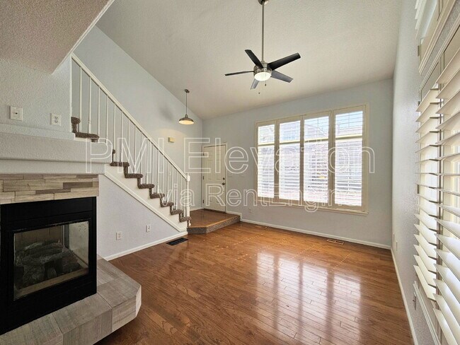 Foto del edificio - 1390 Braewood Ave