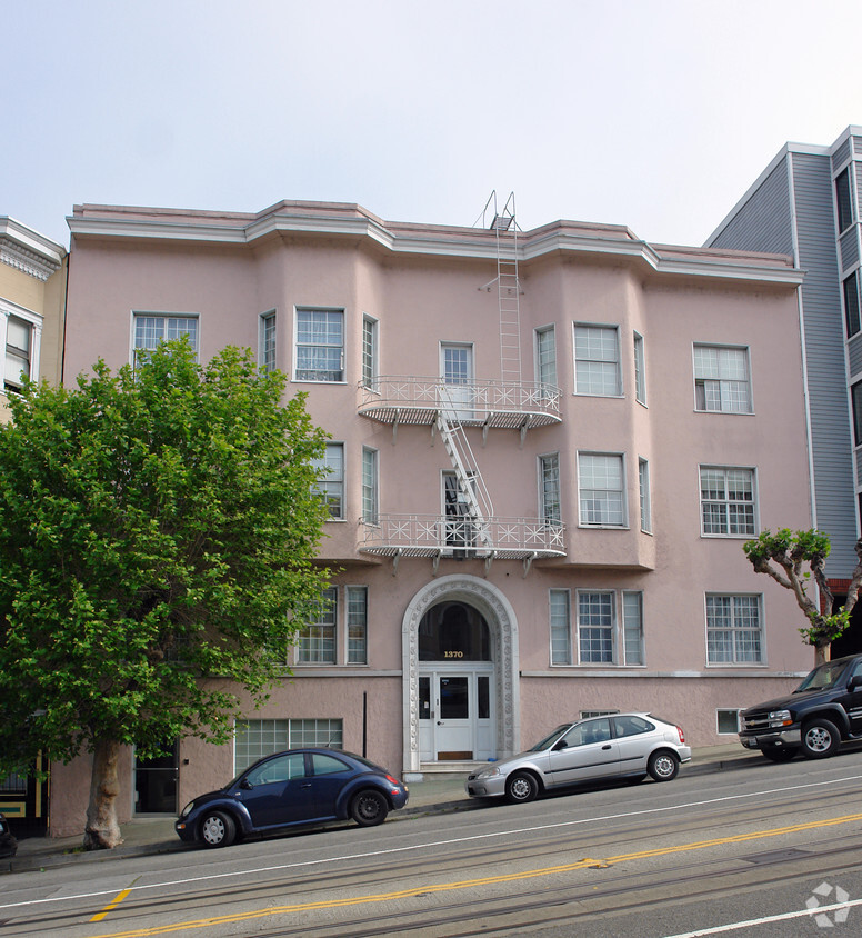 Primary Photo - 1370 California Street Apartments