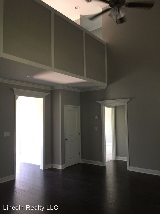 Building Photo - 4 br, 3.5 bath House - 5244 Carlton Ridge Cir