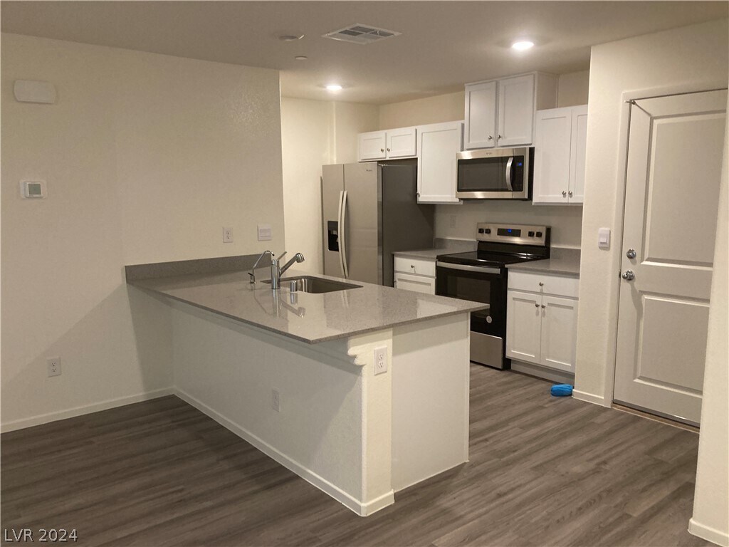 Foto principal - 9922 Apricot Hls St