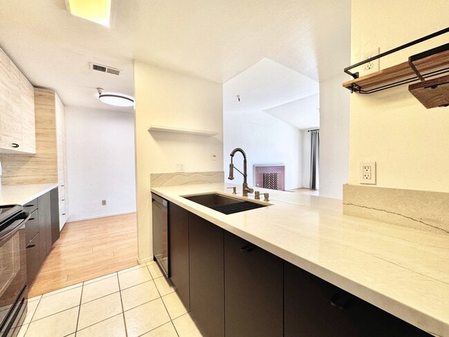 Foto del edificio - 1400 Carpentier St