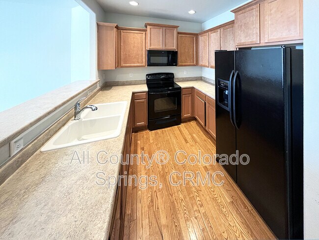 Building Photo - 17031 Blue Mist Grove