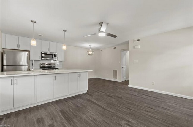 Foto del edificio - 501 Pier Ct