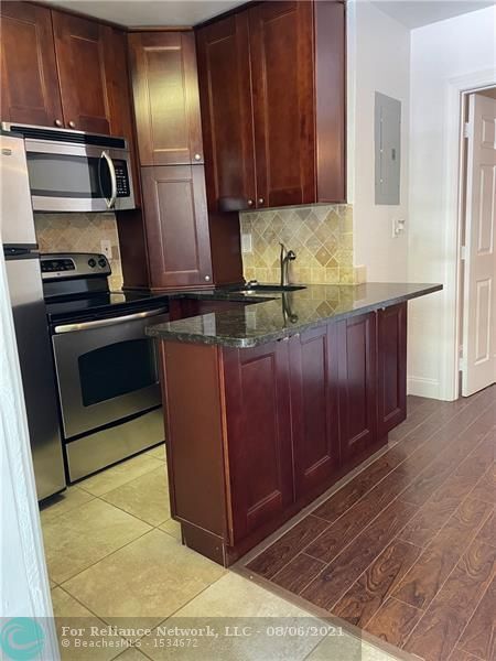 Foto del edificio - 413 SE 16th St