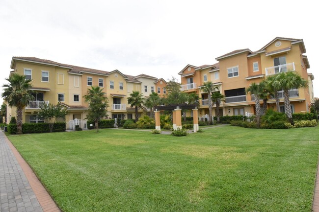 Building Photo - 3 br, 3.5 bath House - 869 Brutus Terrace