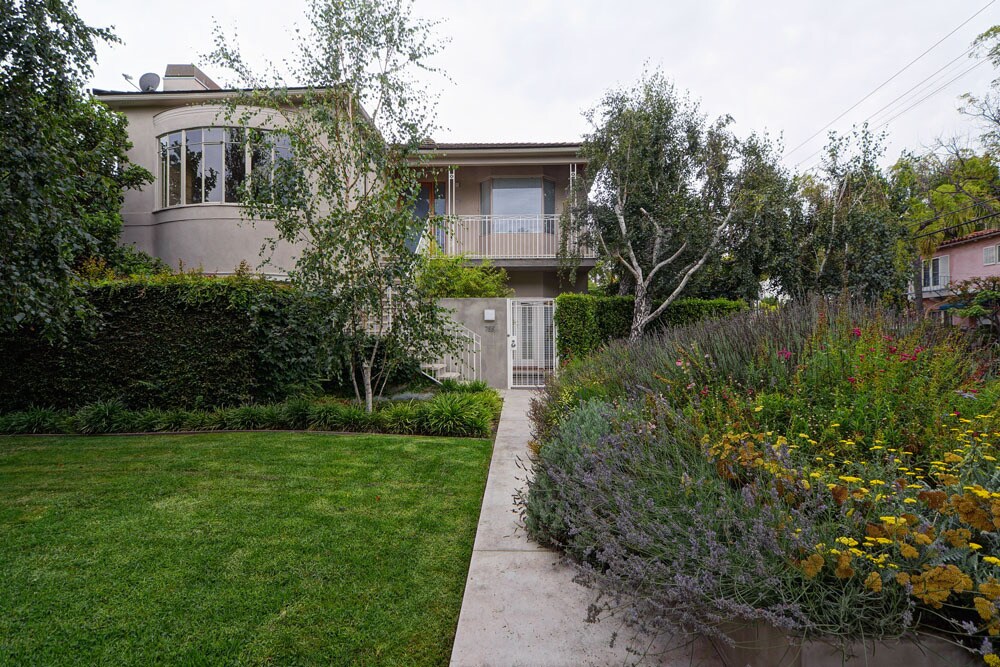 Foto principal - 755 N Harper Ave