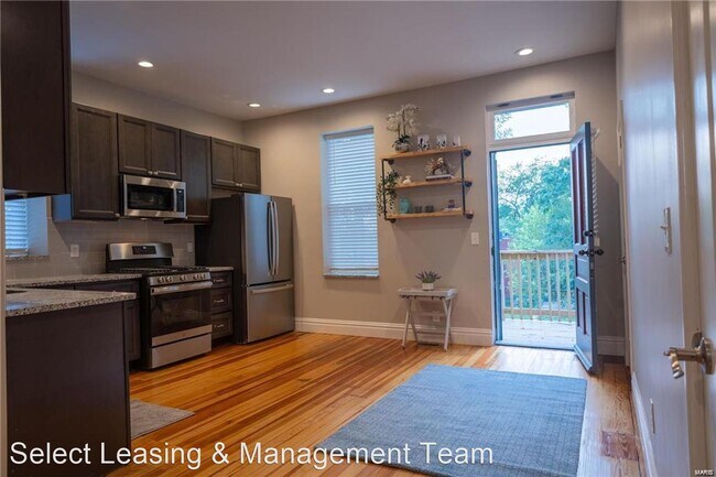 Building Photo - 2 br, 1 bath House - 3171 Nebraska 2FL