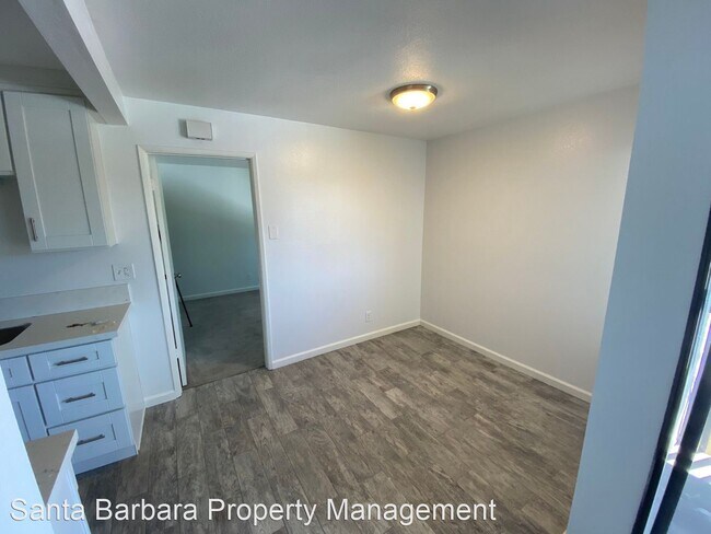 Building Photo - 316 W Valerio St