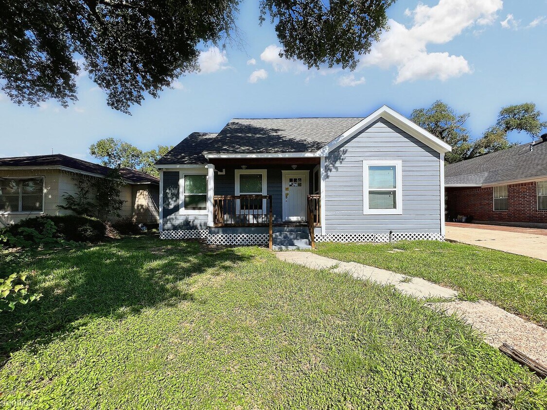 Primary Photo - 3 br, 2 bath House - 210 Olive Ave