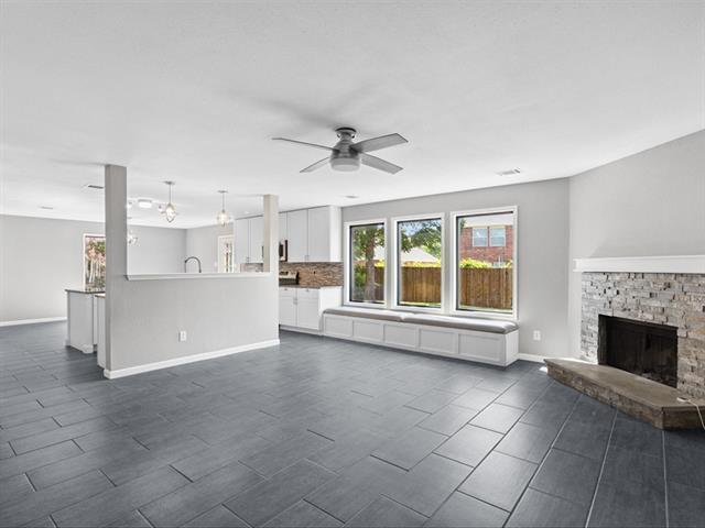 Building Photo - 5304 Los Altos Rd