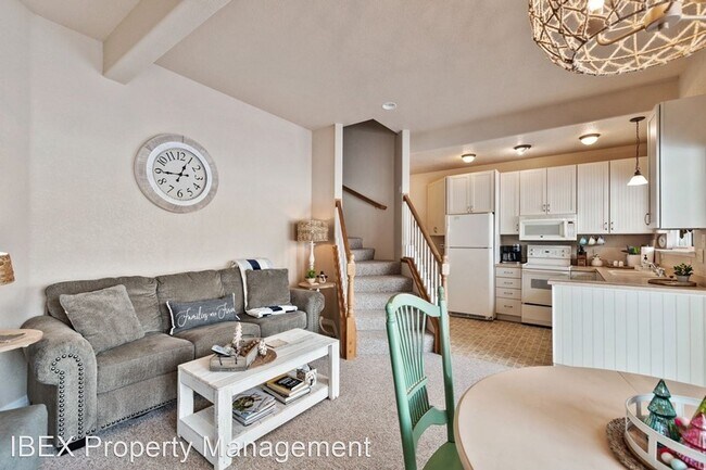 Foto del edificio - 2 br, 2 bath House - 432 A Dakota Ave.