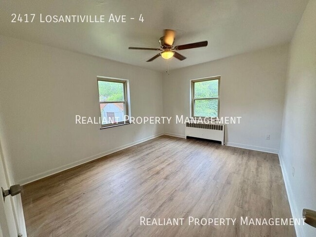 Building Photo - 2417 Losantiville Ave
