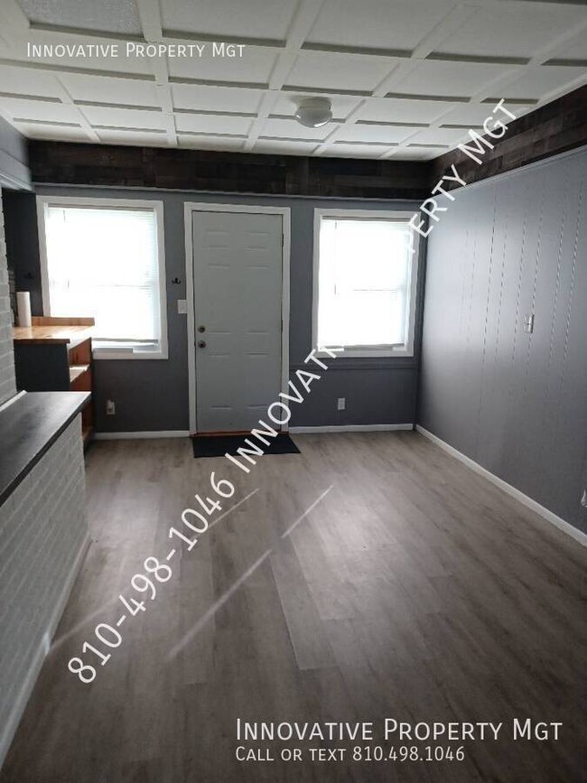 Building Photo - 120 E State St