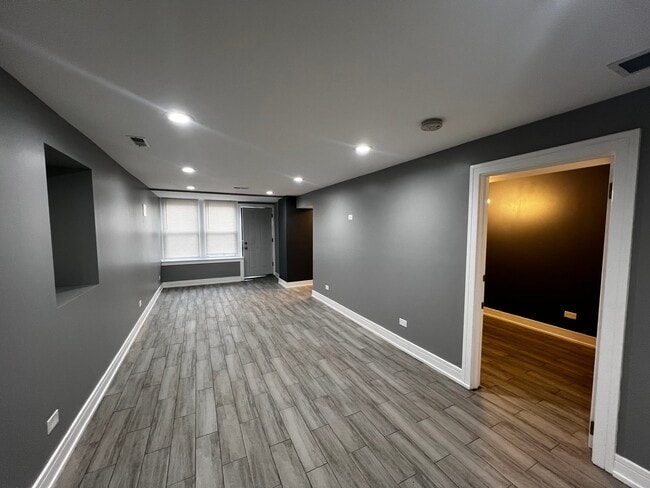 Photo - 1307 S Kedzie Ave (Chicago, IL) Apartment