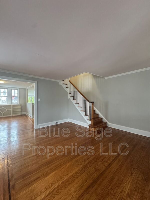 Foto del edificio - 124 N Pennock Ave