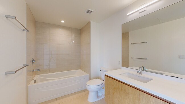 Interior Photo - Vision on Wilshire