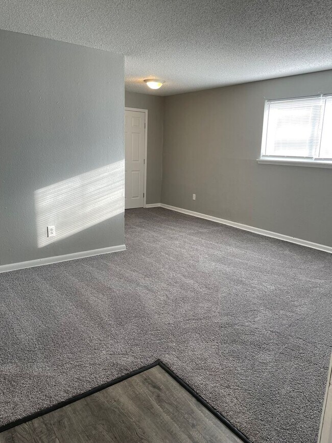 Southpark Apartments Apartments in Columbia, MO