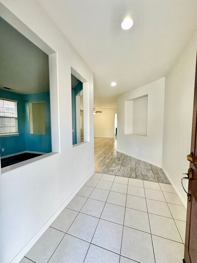 Foto del edificio - Beautiful 3 Bedroom 2 Bathroom Dove Creek Community Single Family Home in Atascadero Available 8/...