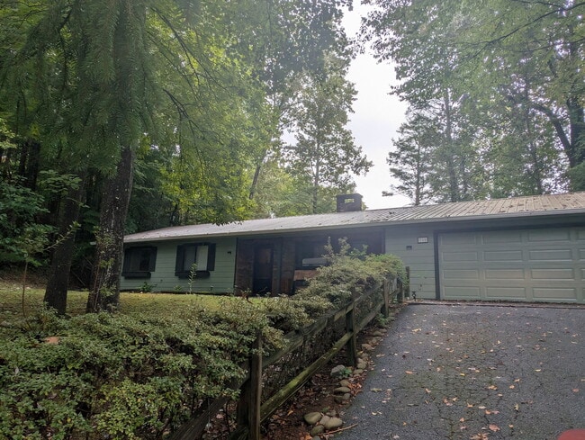 Front View - 746 W Highland Dr