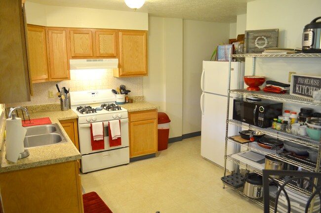 Foto del edificio - 8864 United Ln