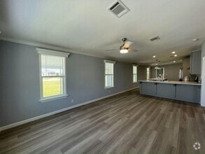 Building Photo - 3608 Campari Dr
