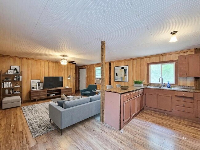 Foto del edificio - 20284 Forest Woods Ln