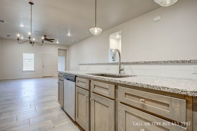 Foto del edificio - 1256 N 7th St