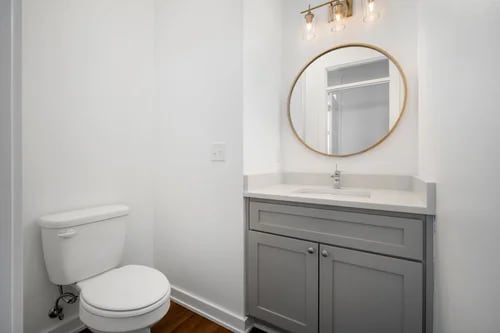 Foto del edificio - 2110 Loretta Parker Lane