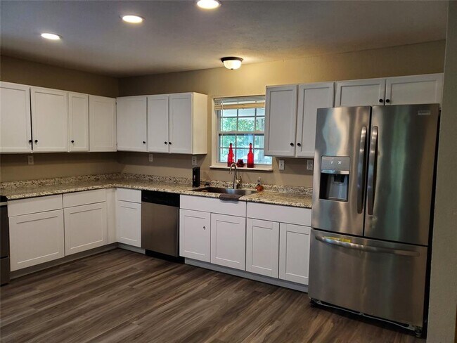 Foto del edificio - 622 County Rd 3188