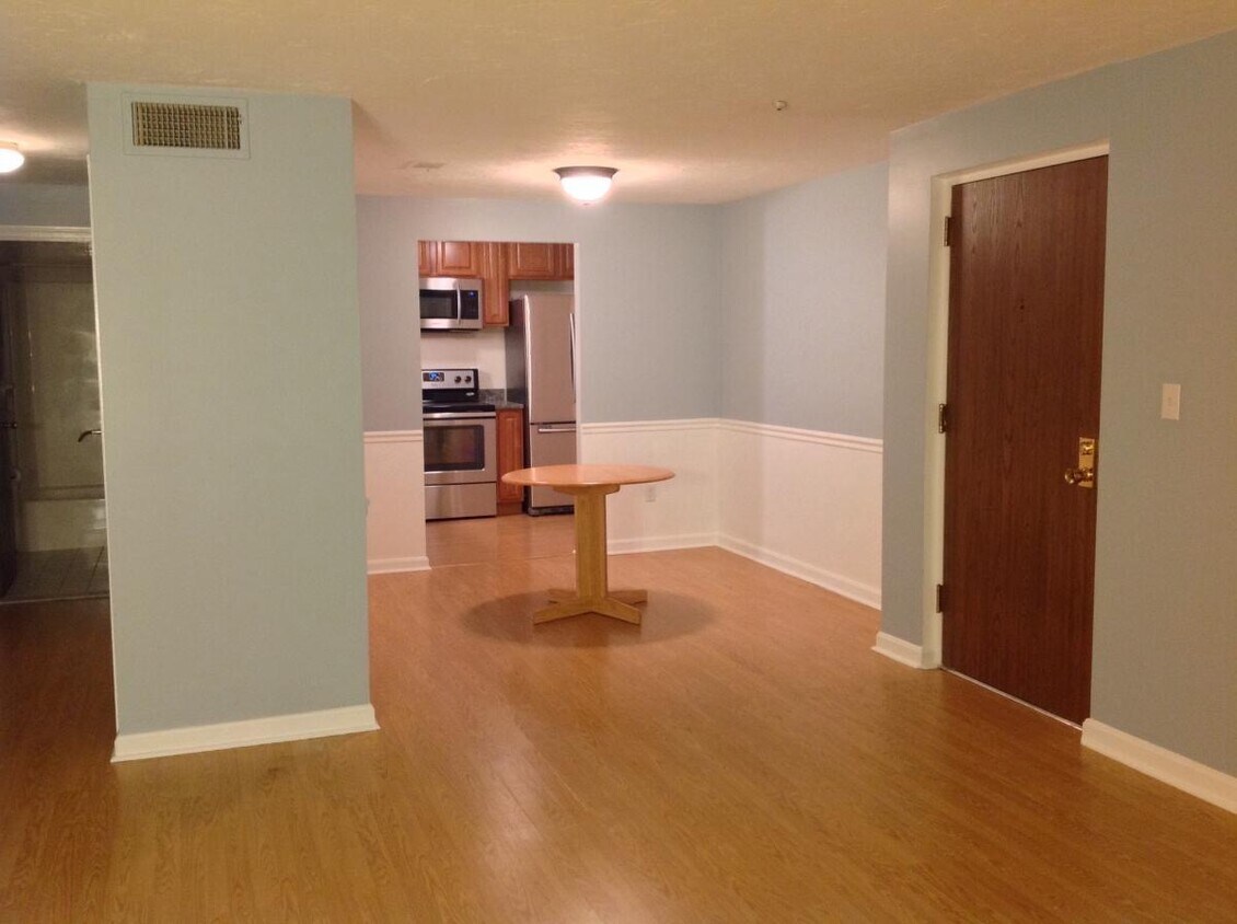 Donning room - 90 Neponset St