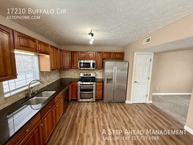 Building Photo - 17210 Buffalo Cir