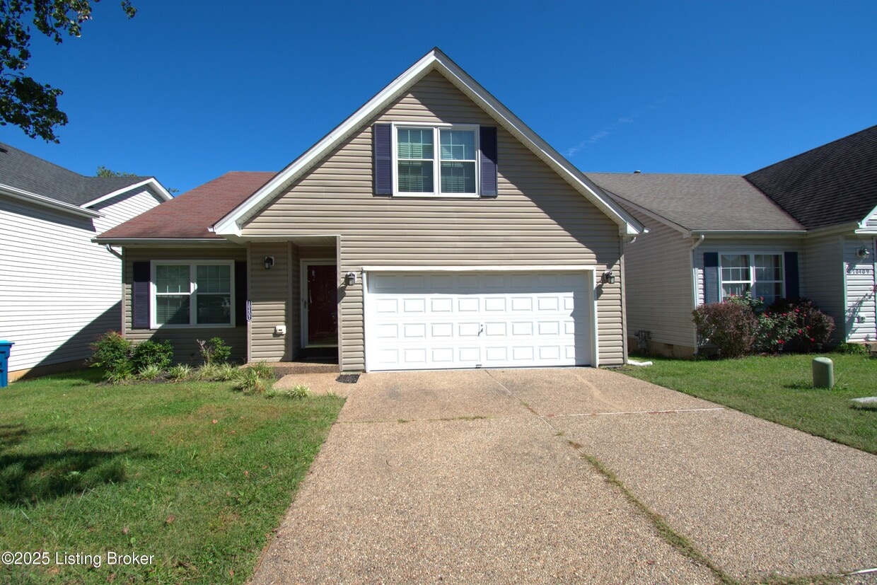Foto principal - 10407 Pinoak View Dr