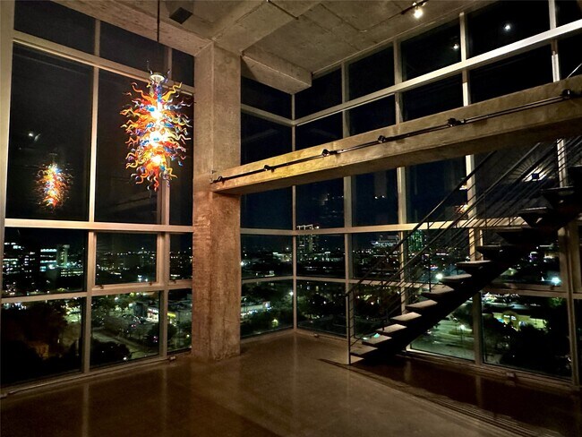 Foto del edificio - 2000 Bagby St