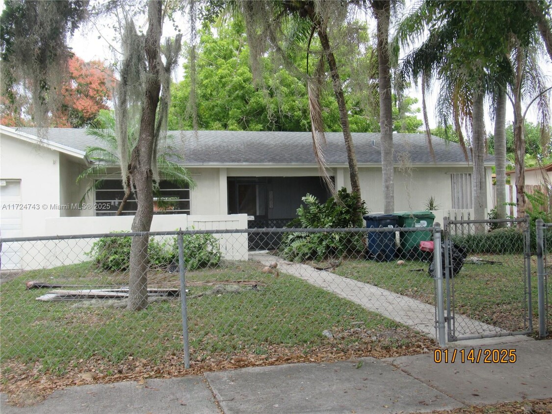 Foto principal - 11015 SW 154th Terrace