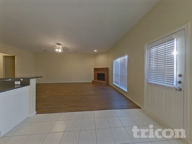 Building Photo - 5749 Imes Ln