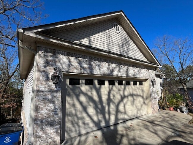 Foto del edificio - Beautiful Energy Efficient 3 Bedroom 3 Bat...