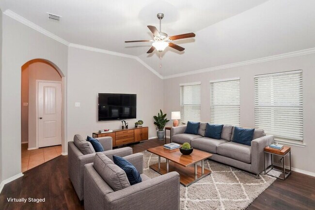 Foto del edificio - 14328 Broomstick Rd