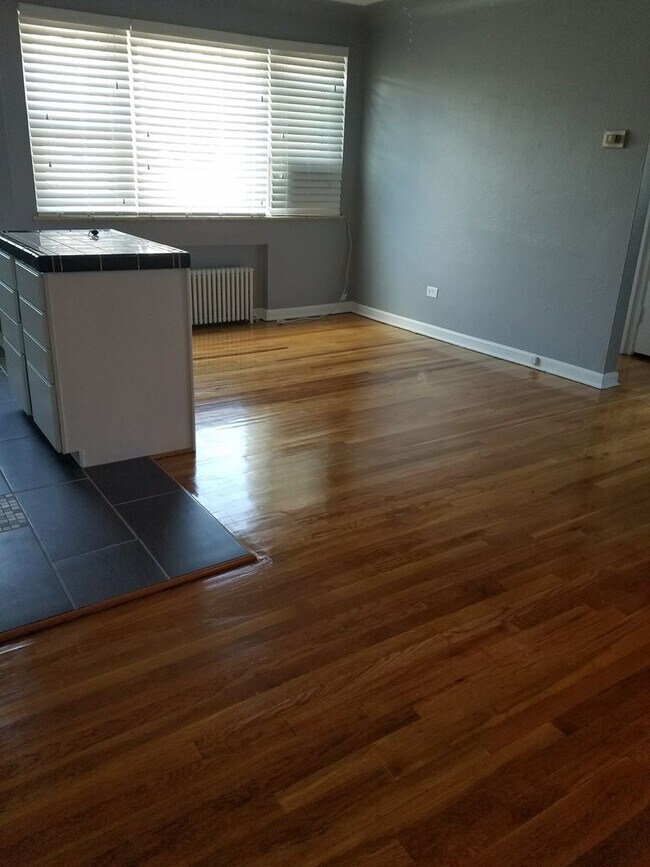 Foto del edificio - 505 Logan St