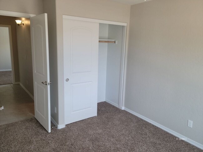 Building Photo - 1198 Coventry Dr