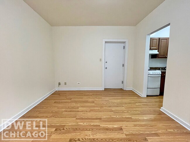 Foto del edificio - 1820 N Humboldt Blvd