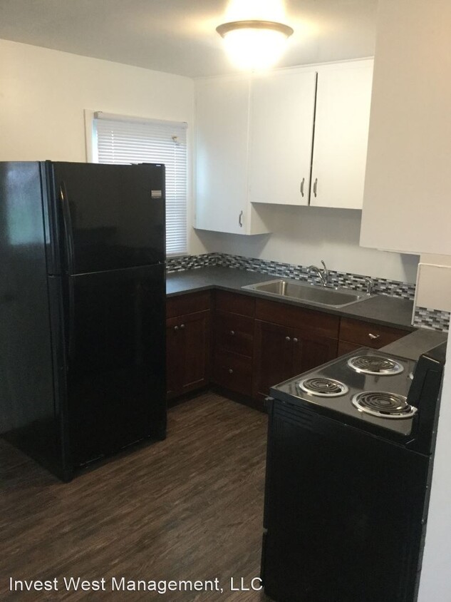 Foto principal - 214-285 Cypress St