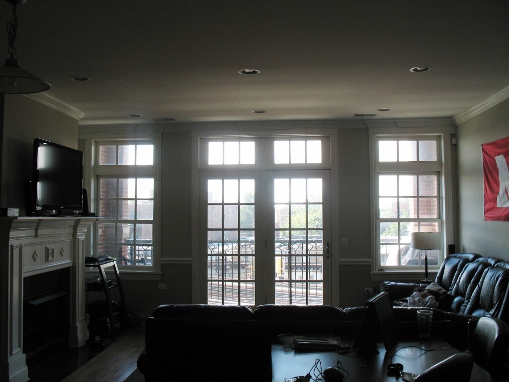 Primary Photo - 3355 N Clark St