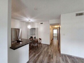 Building Photo - 2300 Augusta Dr