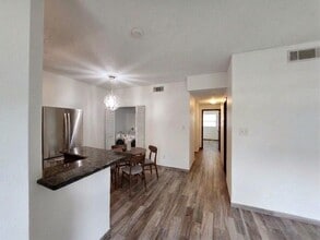 Building Photo - 2300 Augusta Dr